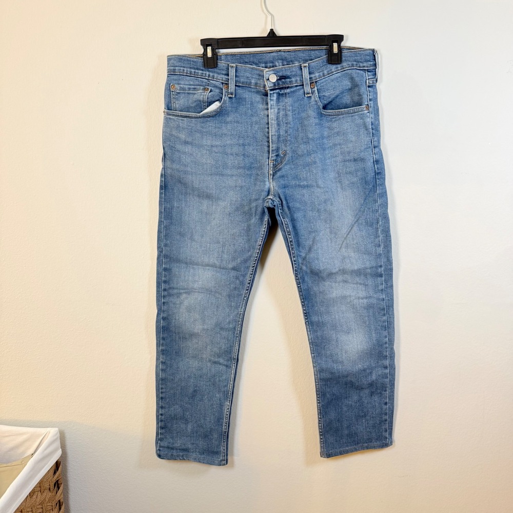 Levi's 502 Regular Taper Fit Blue‎ Denim Jeans Men's Size 32x30